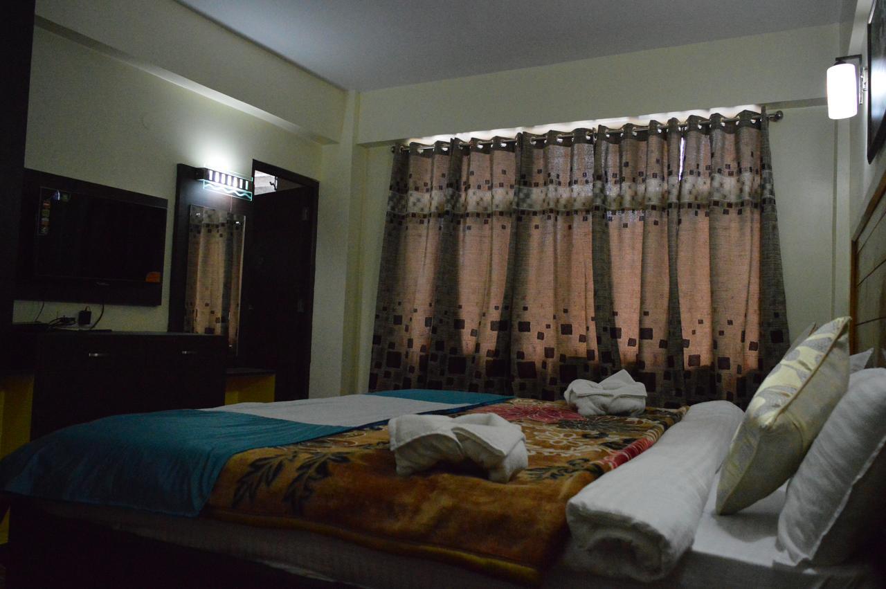 Hotel Golden Sunrise & Spa Pelling Exterior foto